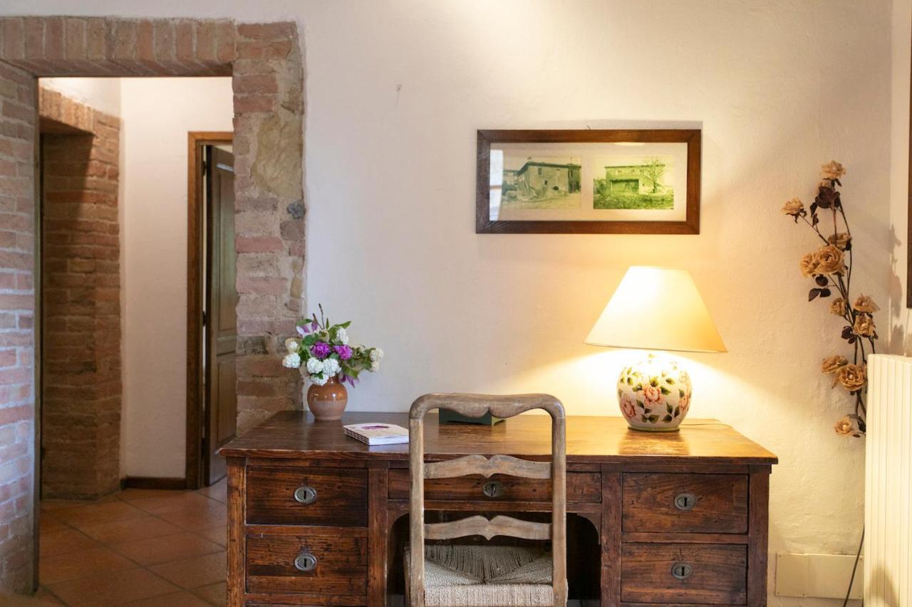 Agriturismo Poggio Salvi 索维奇勒 外观 照片