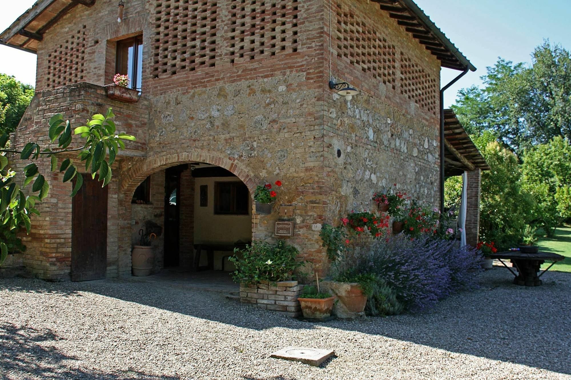 Agriturismo Poggio Salvi 索维奇勒 外观 照片